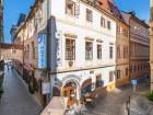 1_hotel_cerny_slon_02_LQ
